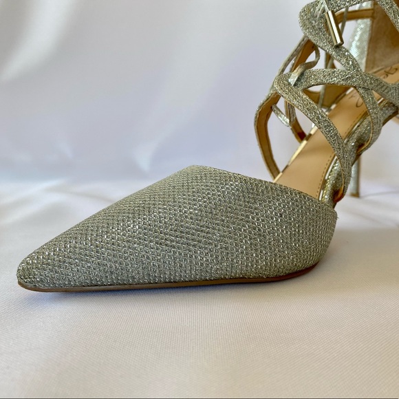 Gorgeous Badgley Mischka heels - Picture 6 of 12